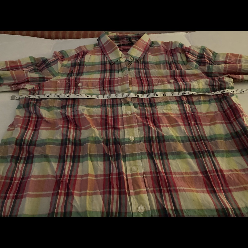 Women’s Shirt - Picture 8 of 10